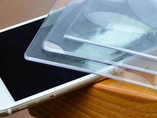 PVC軟玻璃定位斜邊切割機(jī)